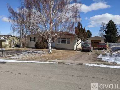 Main picture of 307 Geddis St