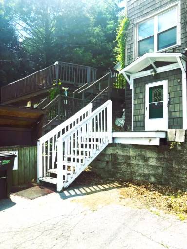 Main picture of 106 Ruskin Dr