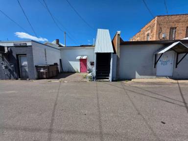 Main picture of 1406 Main St
