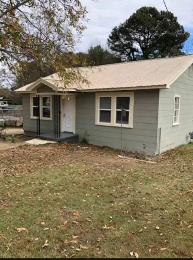 Main picture of 405 Union Grove Rd