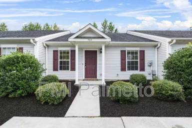 Main picture of 468 Regency Park Dr