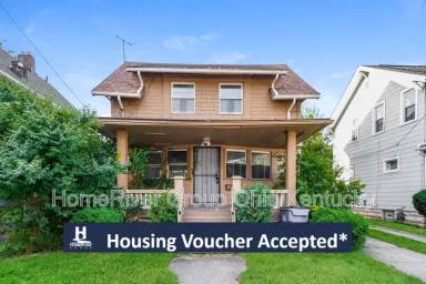 Main picture of 10730 Greenlawn Ave