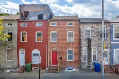 Main picture of 1123 W Lombard St