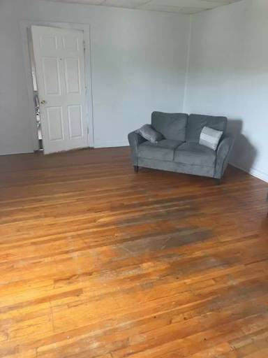 Main picture of 100 W Main St