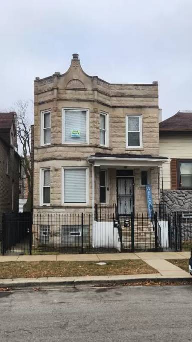 Main picture of 711 S Tripp Ave