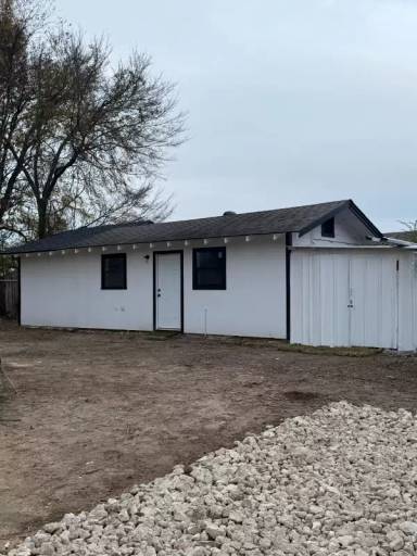 Main picture of 1206 Zeola St