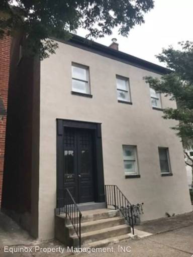 Main picture of 233 E Broad St