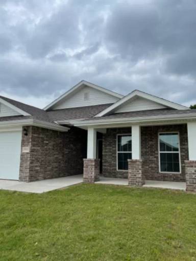 Main picture of 5532 W 34th Pl