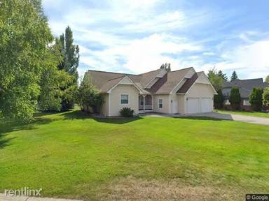 Main picture of 100 River View Dr