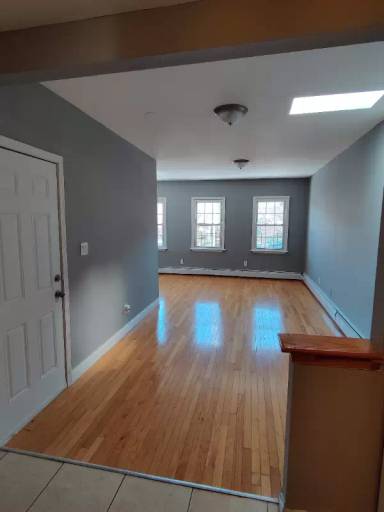 Main picture of 202 Saratoga Ave