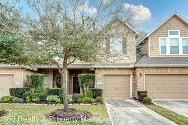 Main picture of 8318 Greys Ln