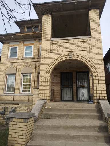 Main picture of 2942 Clements St