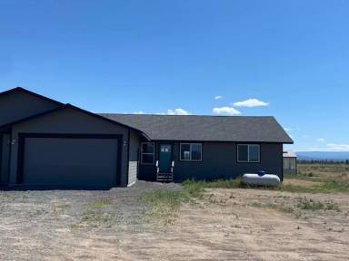 Main picture of 26169 Willard Rd