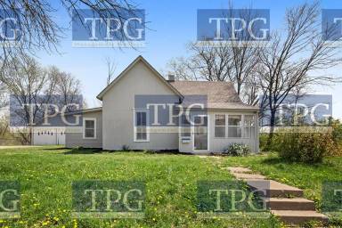 Main picture of 611 N Morse Ave