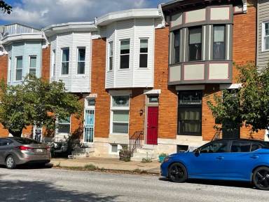 Main picture of 227 S Ellwood Ave