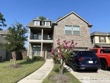 Main picture of 16815 Dampier Dr
