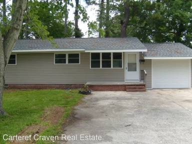Main picture of 112 Bryan Blvd