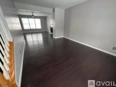 Main picture of 2122 W Miners Dr