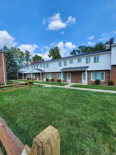 Main picture of 71 E Sprague Rd
