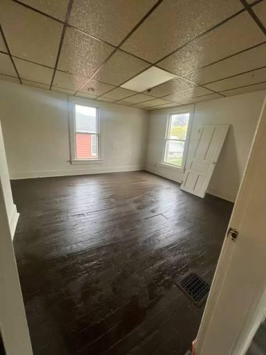 Main picture of 1023 Moxahala Ave