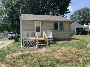 Main picture of 4754 NE 27th Ct