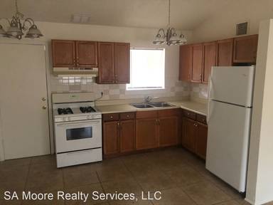 Main picture of 2631 N Haskell Dr