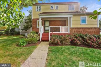 Main picture of 2708 Central Ave