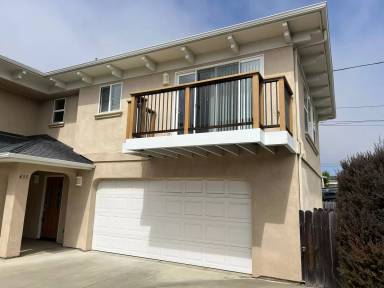 Main picture of 455 Driftwood St