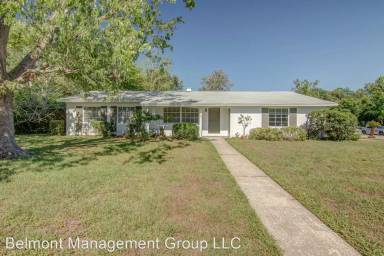 Main picture of 1494 Brazilian Ln