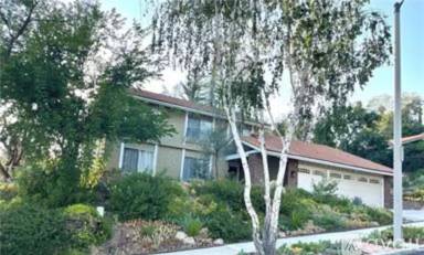 Main picture of 3921 Declaration Ave