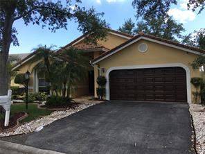 Main picture of 10310 NW 48th Ct