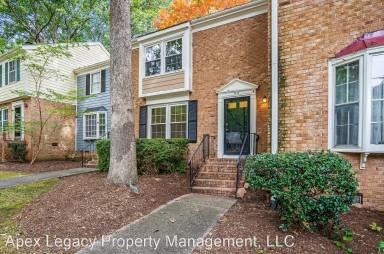 Main picture of 1117 Collington Dr