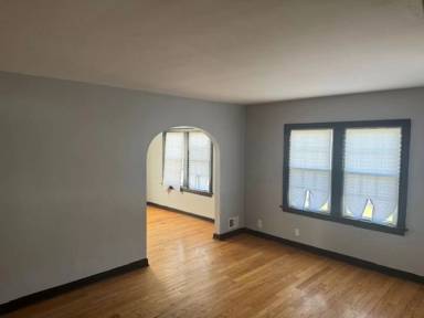 Main picture of 3341 S Schultz Dr