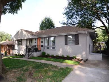 Main picture of 3330 S 82nd St
