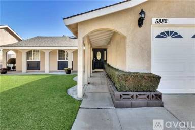 Main picture of 5882 Rich Hill Way