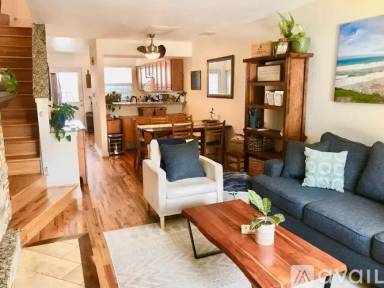 Main picture of 1974 Newland Ct