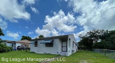 Main picture of 2930 NW 65th St