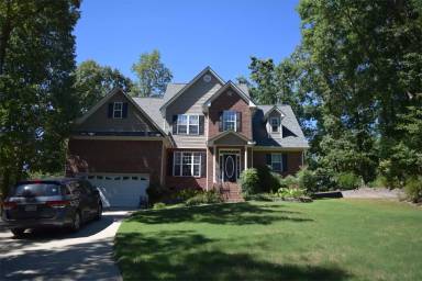 Main picture of 75 Carolina Way