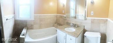 Main picture of 6 Laurel St