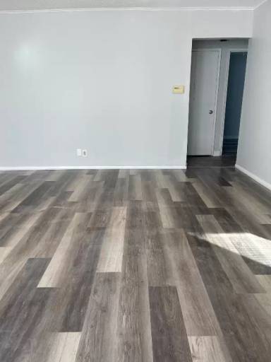 Main picture of 17111 Park Ave