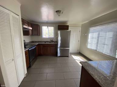 Main picture of 673 Military E