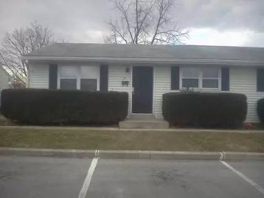 Main picture of 10 Driftwood Ct