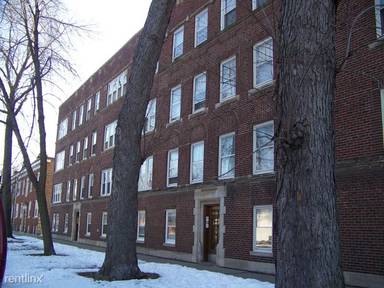 Main picture of 1903 W Balmoral Ave