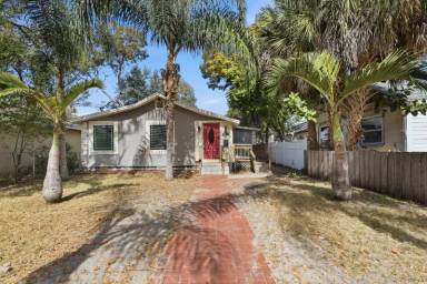 Main picture of 1031 James Ave S