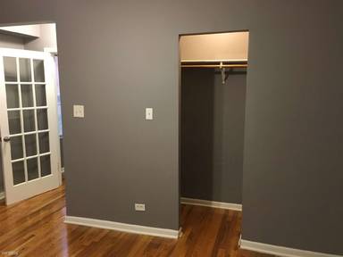 Main picture of 1307 E 71st Pl
