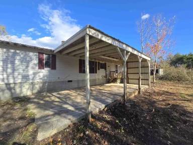 Main picture of 131 Mountaineer Dr