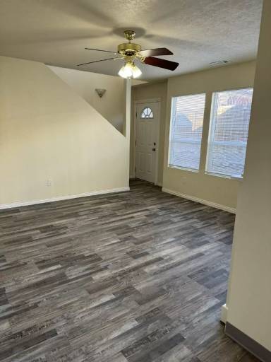 Main picture of 153 N Midland Blvd