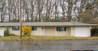 Main picture of 211 NE Azalea Dr