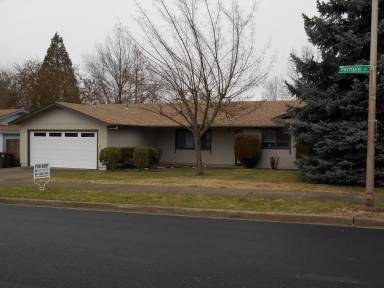 Main picture of 2315 Temple Dr