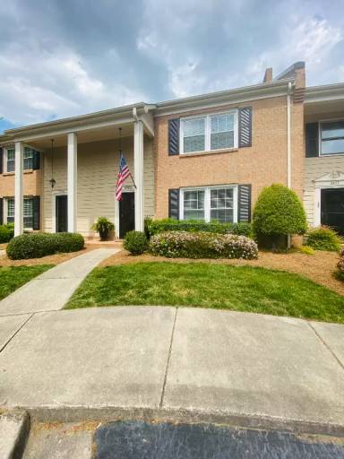 Main picture of 6863 Dumbarton Dr